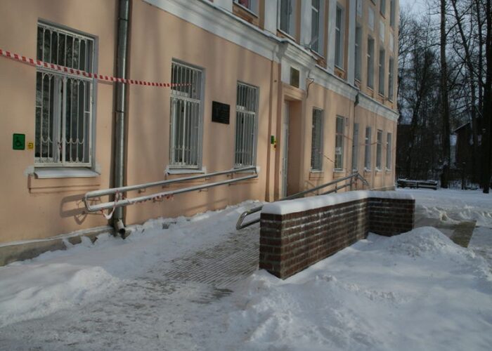 Доступная_среда_Общежитие_пандус